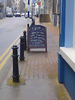 Sandwich board on the footpath / sidewalk outside Cafe Vicolo, Galway, Ireland