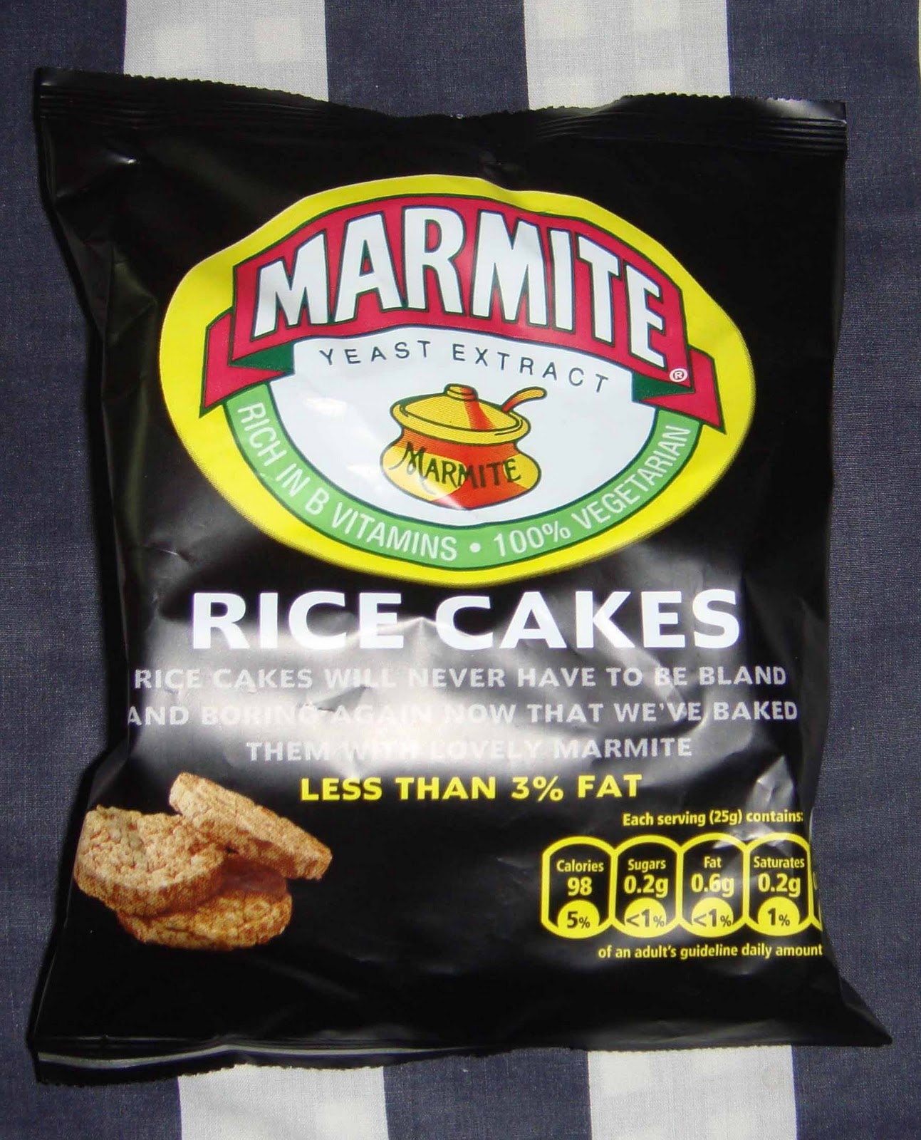 Supersupergirl's Food Reviews Marmite rice cakes