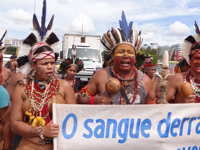 Pataxó e Tupinamba em Brasilia -2016