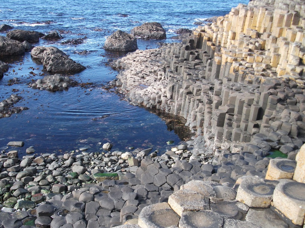 Di qua e di la SELCIATO DEI GIGANTI (Giant’s Causeway) Antrim Irlanda del Nord