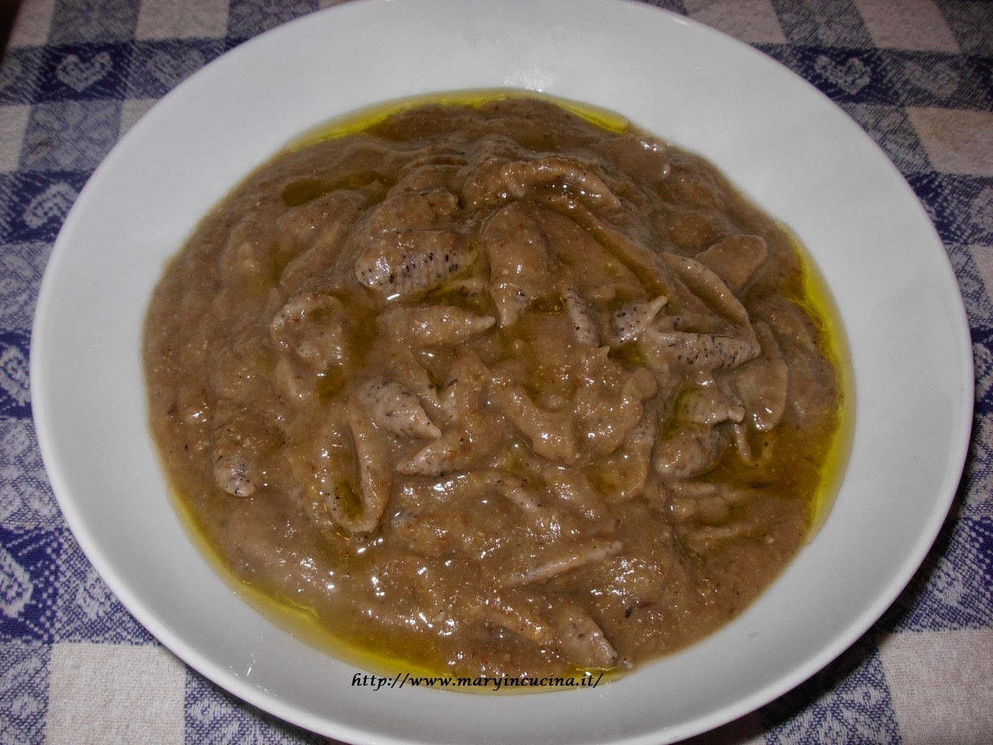 pasta in crema di lenticchie e porri