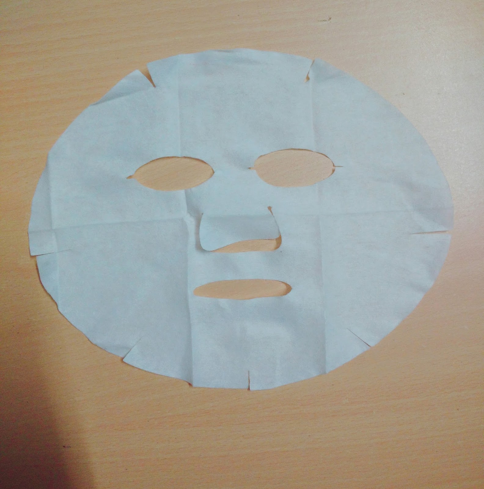 Download Bornbeautifull The Face Shop Blueberry Sheet Mask Review PSD Mockup Templates