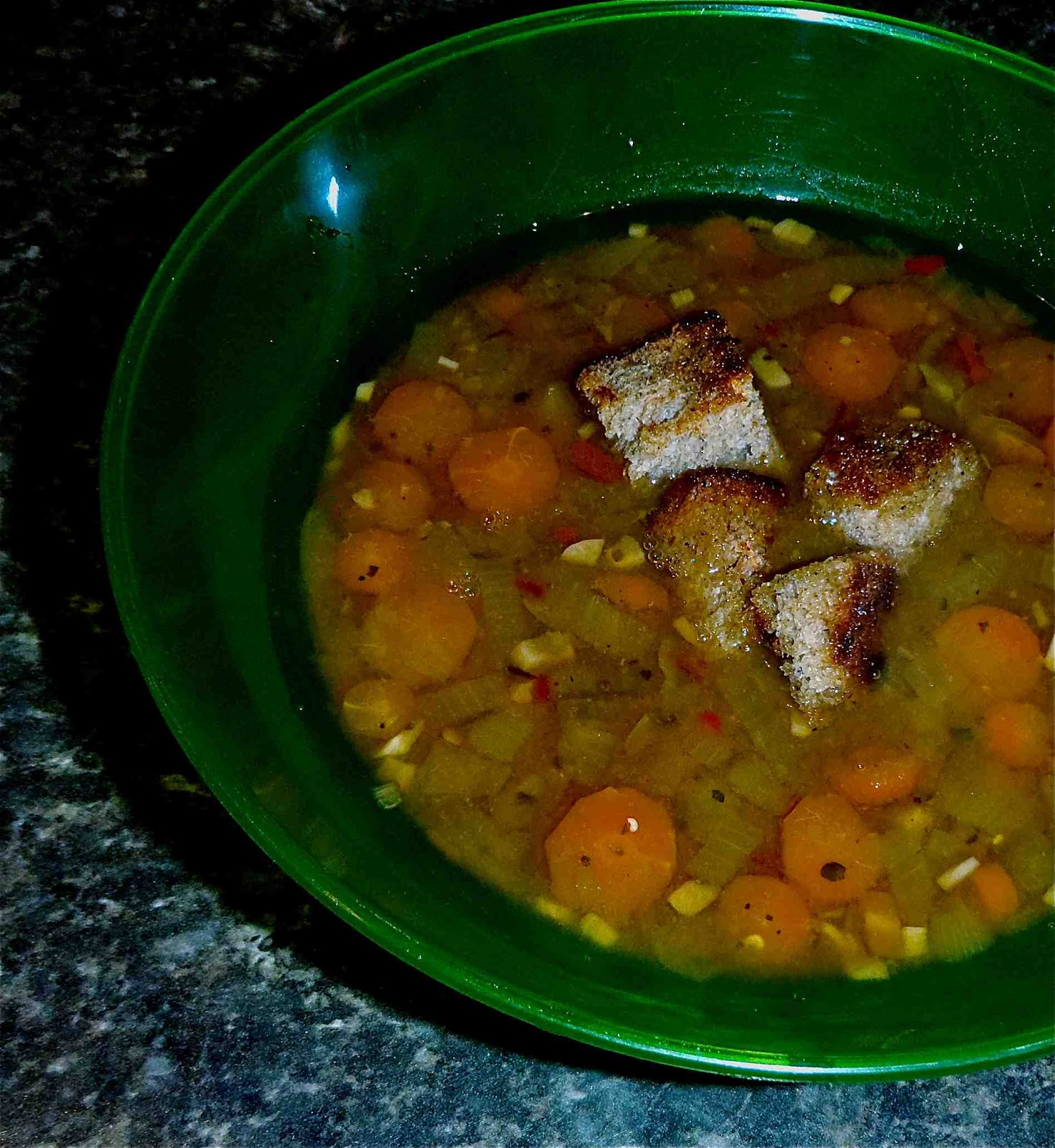 RVegan Home Cookin' SlowCooker Split Pea Soup with Garlic Croutons