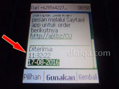 waktu sms diterima yang bersamaan dengan datangnya taksi (11:32)