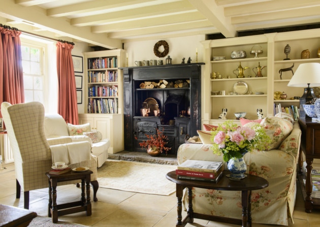 Eye For Design Create Cozy English Cottage Rooms With Floral Chintz Fabric