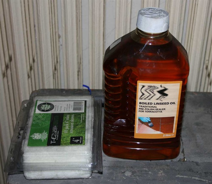 MEC&F Expert Engineers SPONTANEOUS COMBUSTION OF LINSEED OIL Linseed oil soaked rags cause