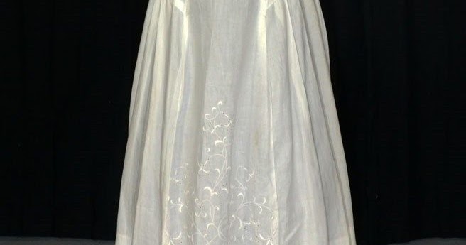 All The Pretty Dresses: Edwardian White Day Dress