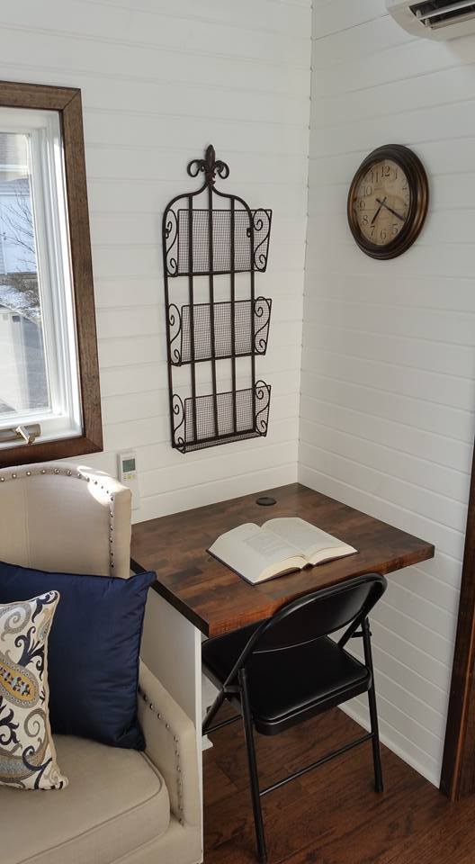 Mount Vernon Tiny House (344 Sq Ft) TINY HOUSE TOWN