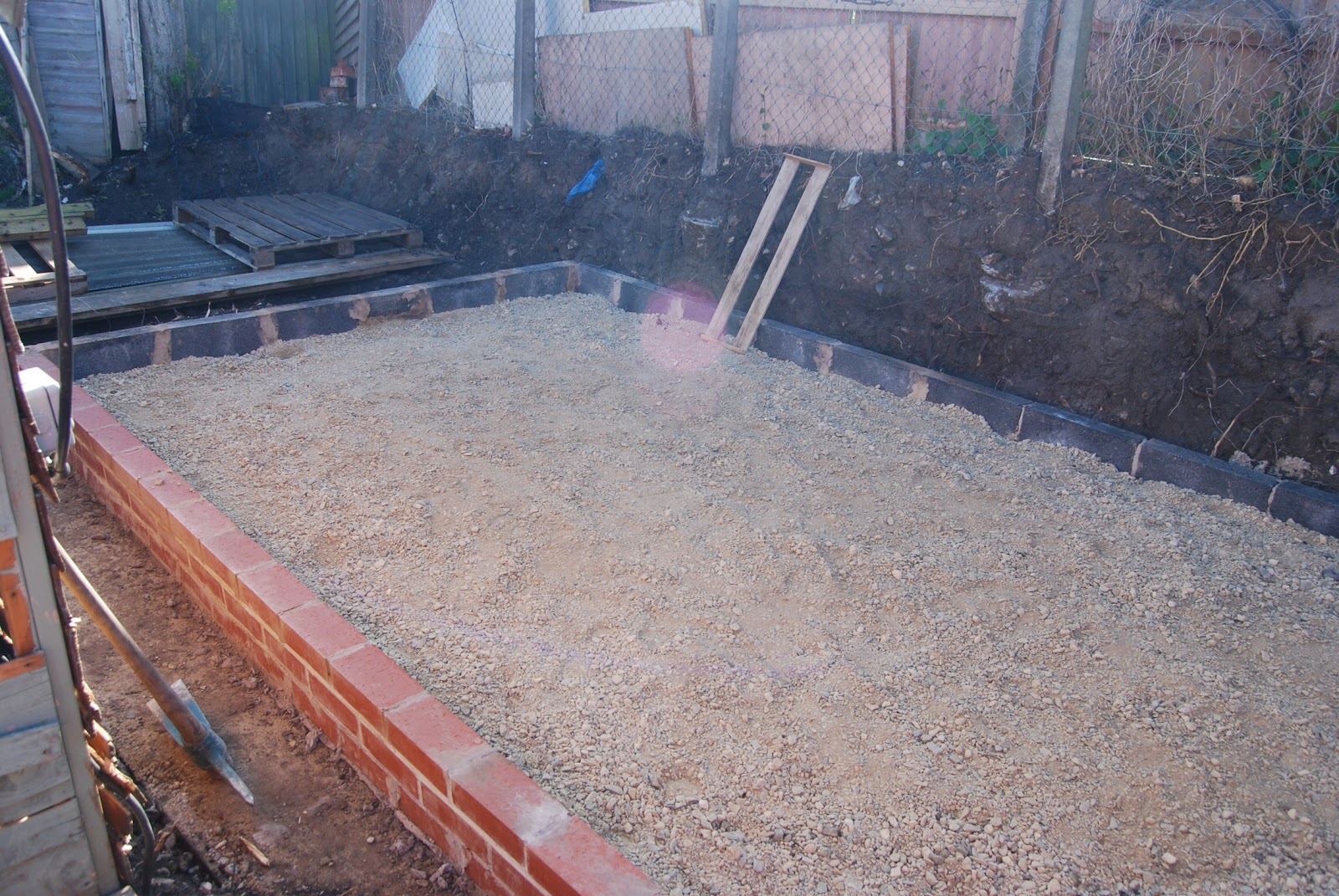New Block Shed Self Build Part 3 Floor Block Laying Brick Dust New Block Shed Self Build Part 3 Floor Block Laying Brick Dust