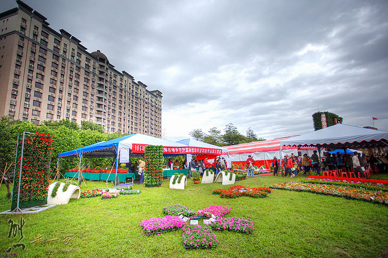 桃園農業改良場台北分場|佳園路農改場|北大特區樹林花海|行政院農業委員會桃園區農業改良場台北分場|三峽北大波斯菊花海|北大農改場|米漢堡、米餅DIY活動