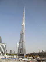 Burj Khalifa -- world's tallest buiding, in daylight (Dubai, United Arab Emirates)