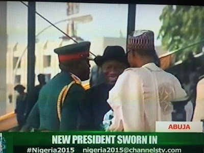 The moment Mohammadu Buhari  sworn-in as the president of Nigeria(pictures) j