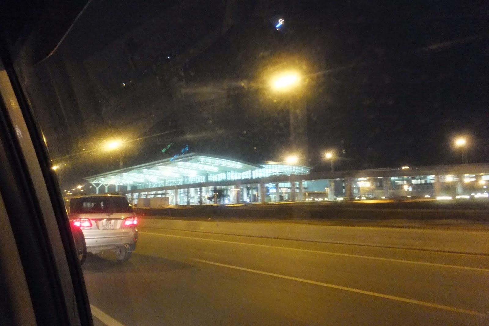 hanoi-noibai-airport-new-terminal-outside