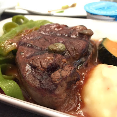機内食：JAL国際線 JAL735 NRT-HKG ビジネスクラス (2016年4月上旬)