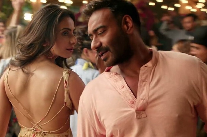 De De Pyaar De First Weekend Box Office Collection Report, It's Decent