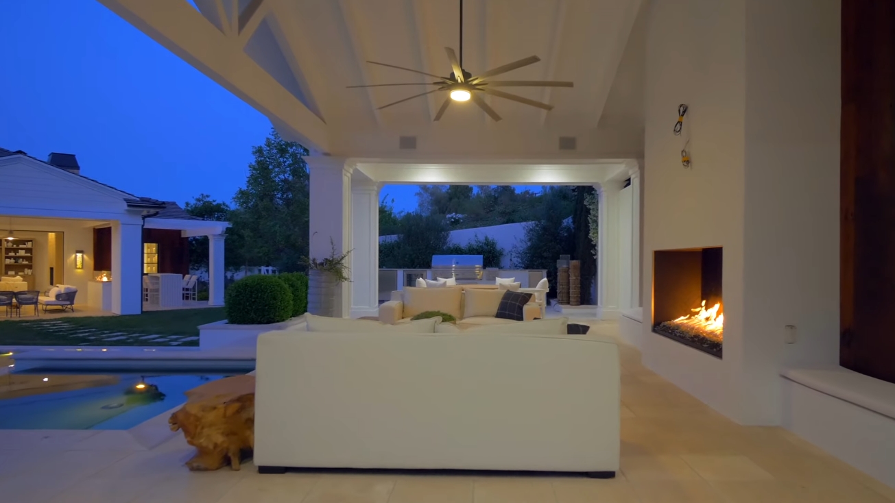 30 Photos vs. STEP INSIDE THE WEEKND CALABASAS HOUSE TOUR $24,995,000 - Luxury Home & Interior Design Tour