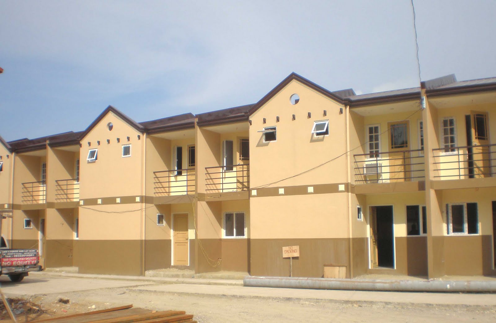 nicebalay FOR SALE CHEAP HOUSE AND LOT IN HAPPY HOMES IN PAJAC