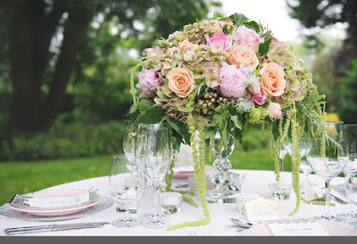 wedding flowers table 