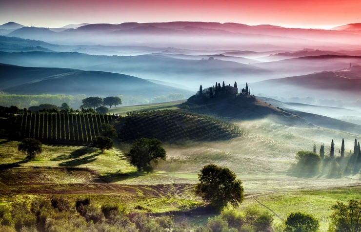 Top 10 Natural Wonders in Italy - Valleys of Tuscany
