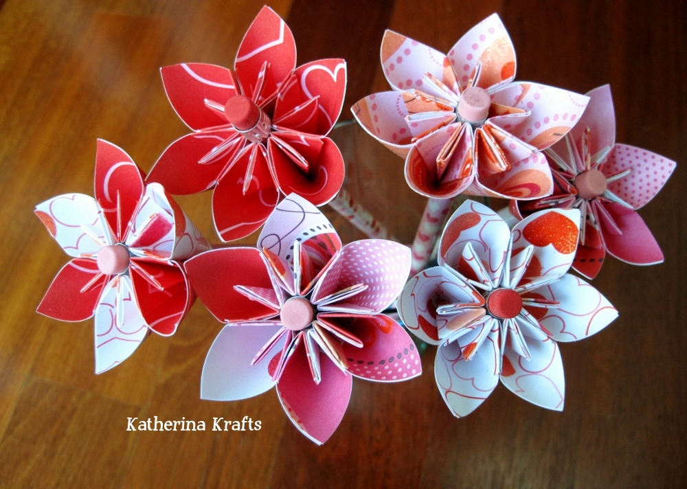 Katherina Krafts Valentine Pencil Origami Flower Favors