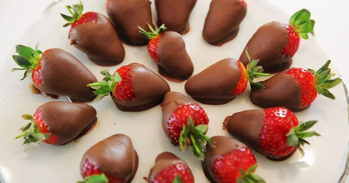 CHOCOLATE COVERED STRAWBERRIES - Resep Special Mama