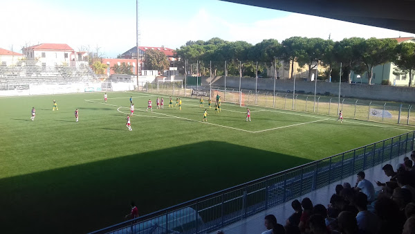 L'Ortona calcio supera il Sulmona con il netto punteggio di 2 a 0.