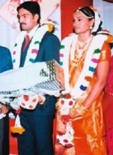 Santhanam Comedian Family Wife Parents children's Marriage Photos