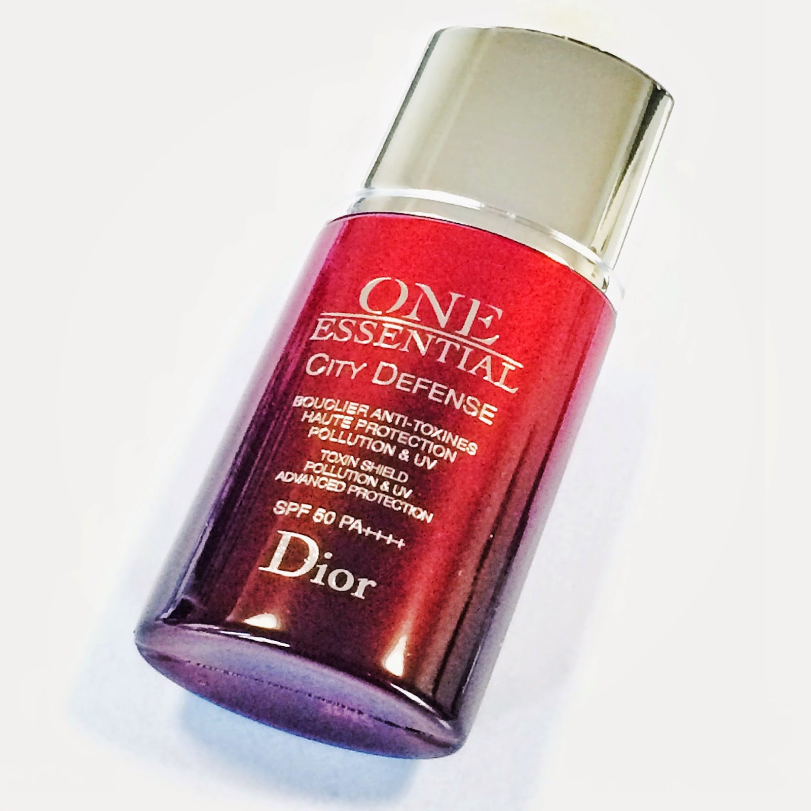 one essential dior city defense