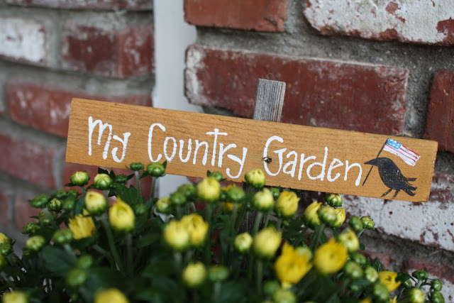 country garden sign