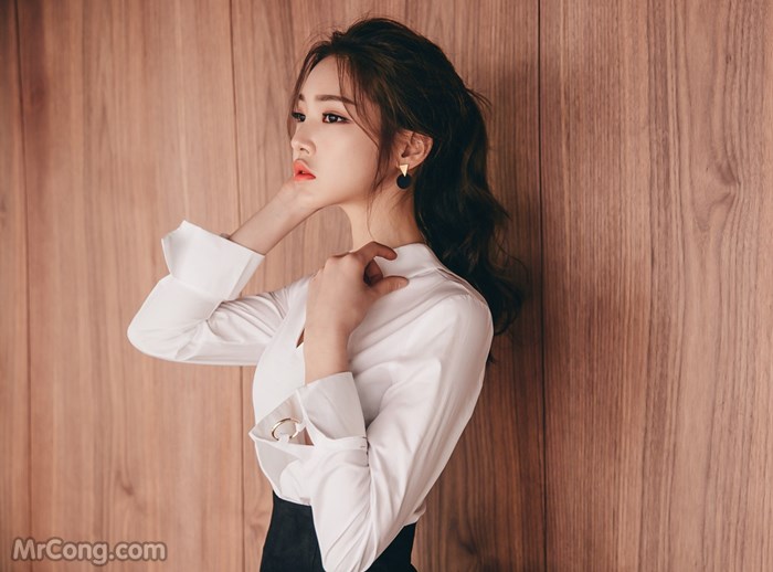 Beautiful Park Jung Yoon in the January 2017 fashion photo shoot (695 photos) photo 3-9