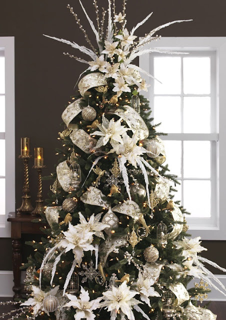 50+ Stunning Ways to Decorate Your Christmas Tree