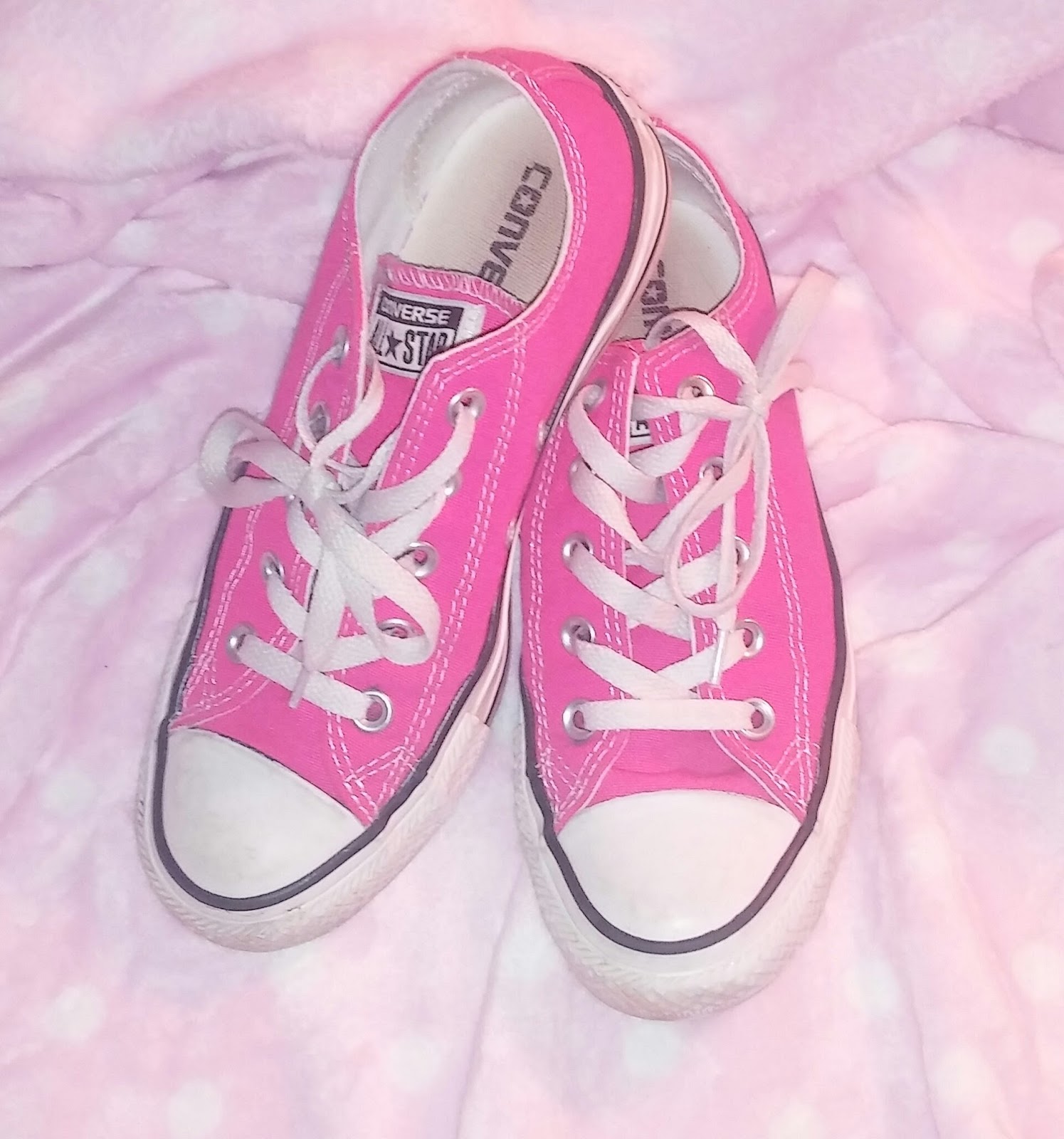 Converse of the Day: My Favorite Pair of Shoes!!!