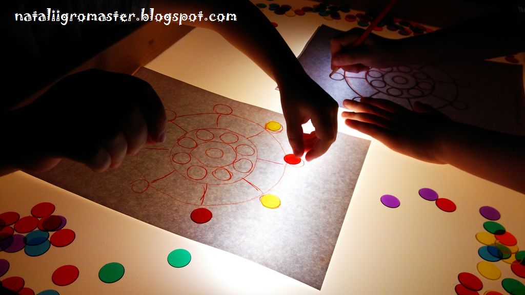 игра светов. наталиигромастер задания для детей 4-5. игрушки для светового стола для детей. наталиигромастер задания для детей 4-5. наталиигромастер задания с крышками.