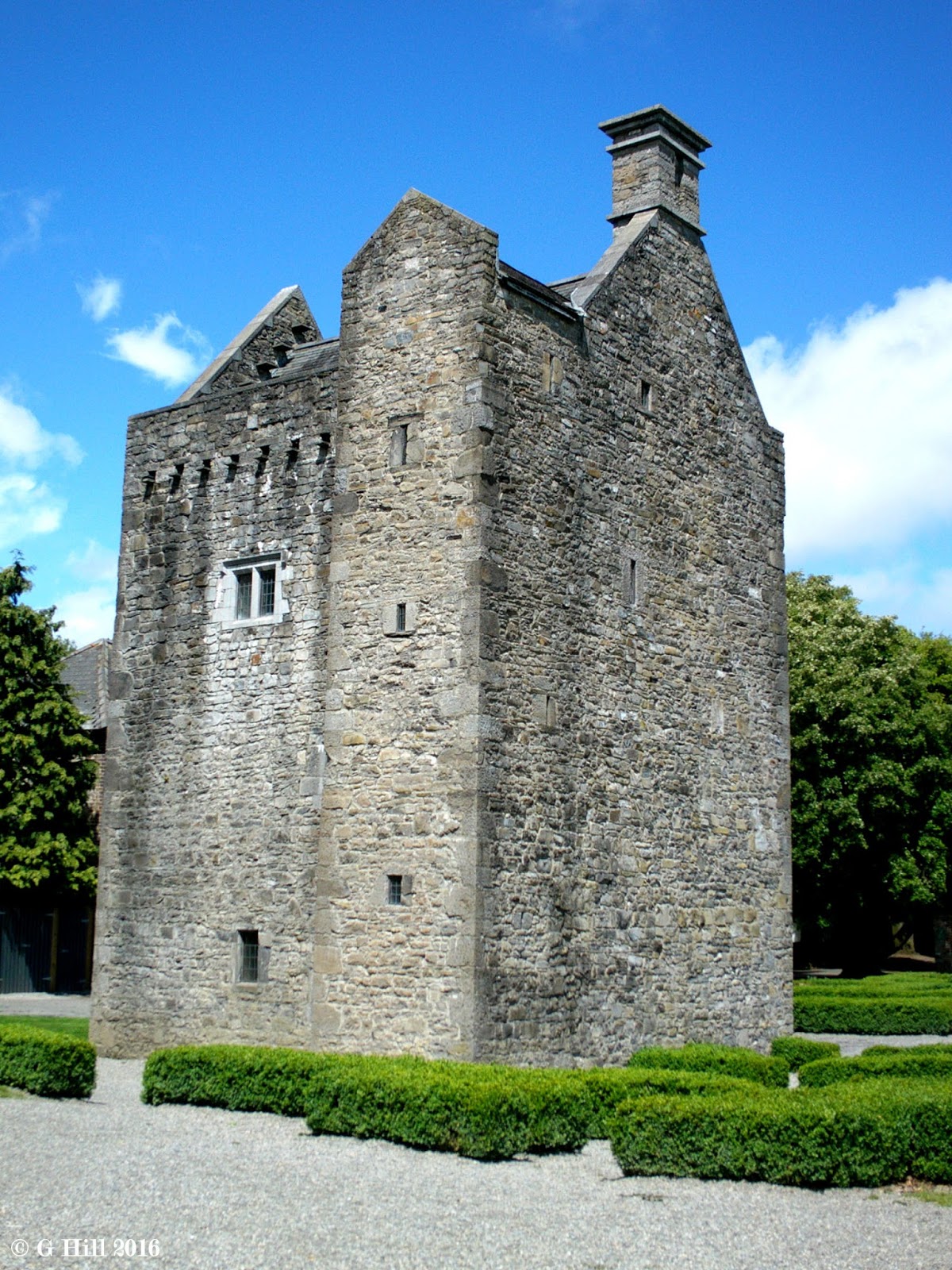 ireland in ruins ashtown