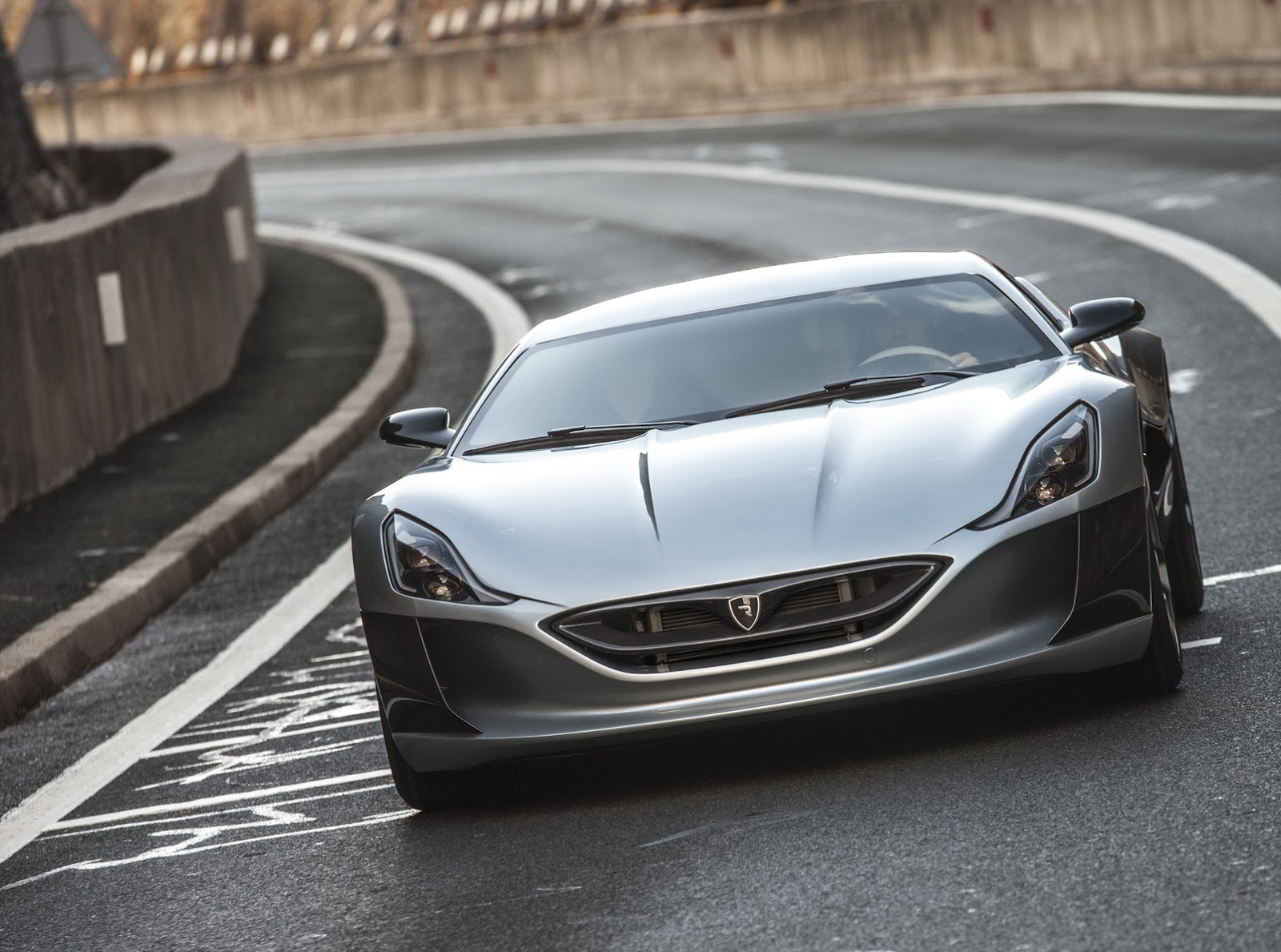 Rimac-Concept-One-4.jpg