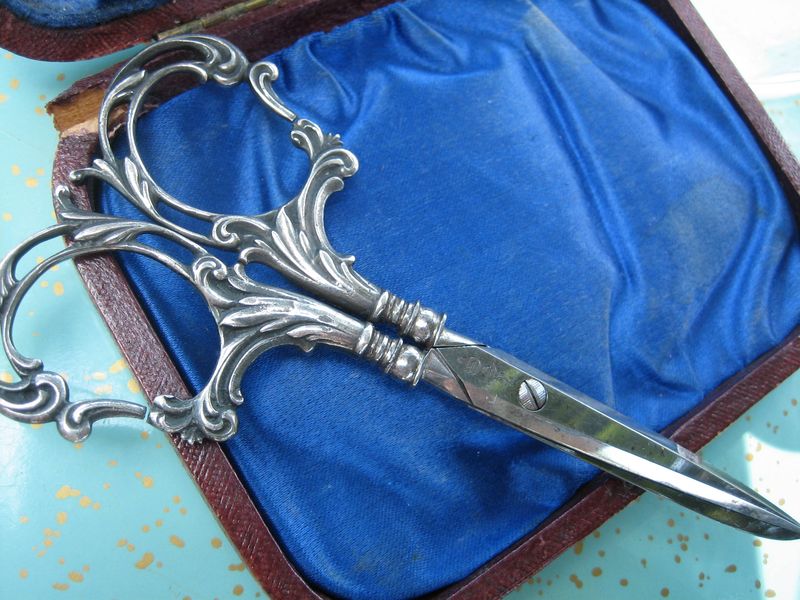 36 Unique and Strange Scissors Now That's Nifty