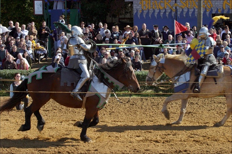 cool-and-crazy-castle-facts-entertainment-in-the-medieval-ages