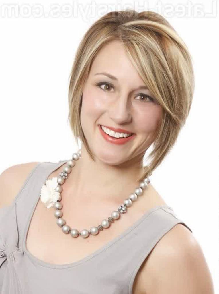 gaya rambut wanita cantik | Contoh Model Rambut Wanita