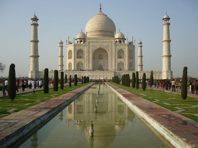 The Taj Mahal (Tejo Mahalay)