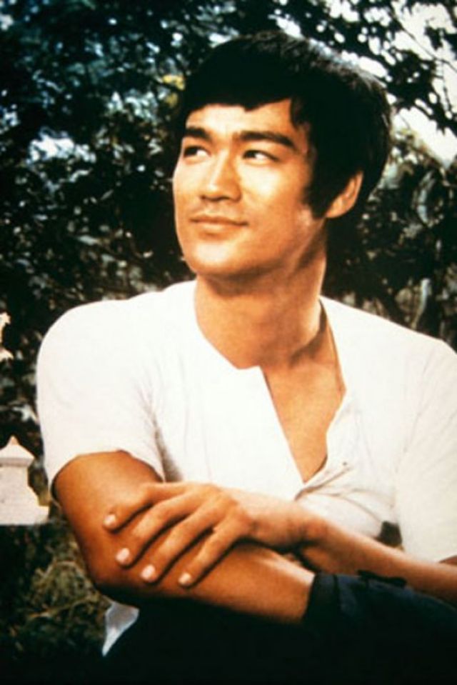 40 candid photographs a young bruce lee from 1960s 40 candid photographs a young bruce lee from 1960s