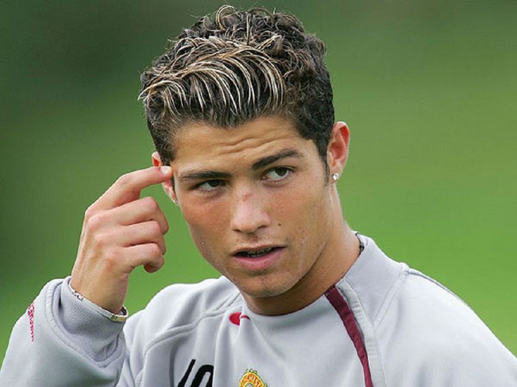 1. Cristiano Ronaldo's New Blonde Hair for 2024 Season - wide 4