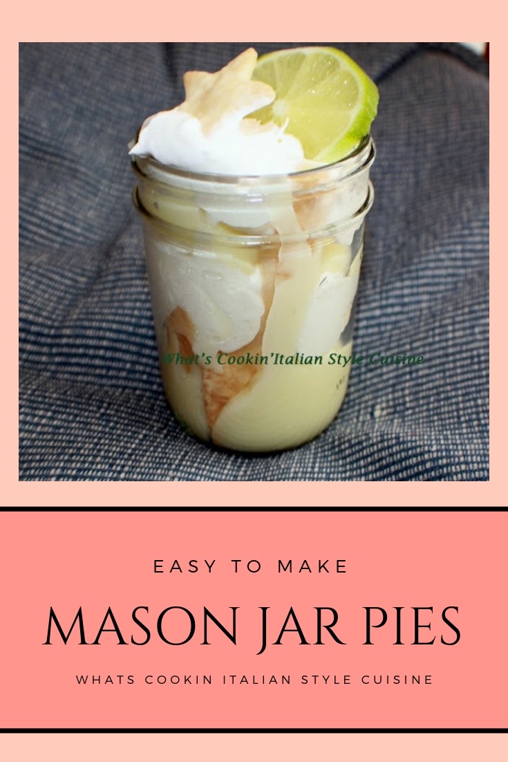 these are mason jars filled with pie crust broken up and how to make mason jar pies. The jars are filled with key lime pudding, banana cream pudding and strawberries, cream and pudding, and peaches and whipped cream.  All no bake pies in a glass mason jar.