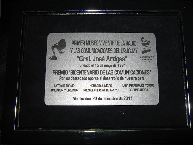 Premio "Bicentenario de las Comunicaciones" - 20 de diciembre de 2011