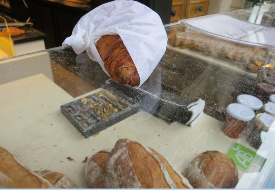 paris breakfasts: Boulangerie Pichard