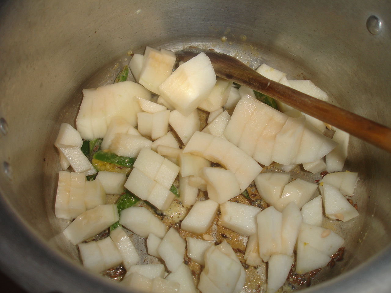 VineelaSiva: Dosakaya curry(Without Onions)