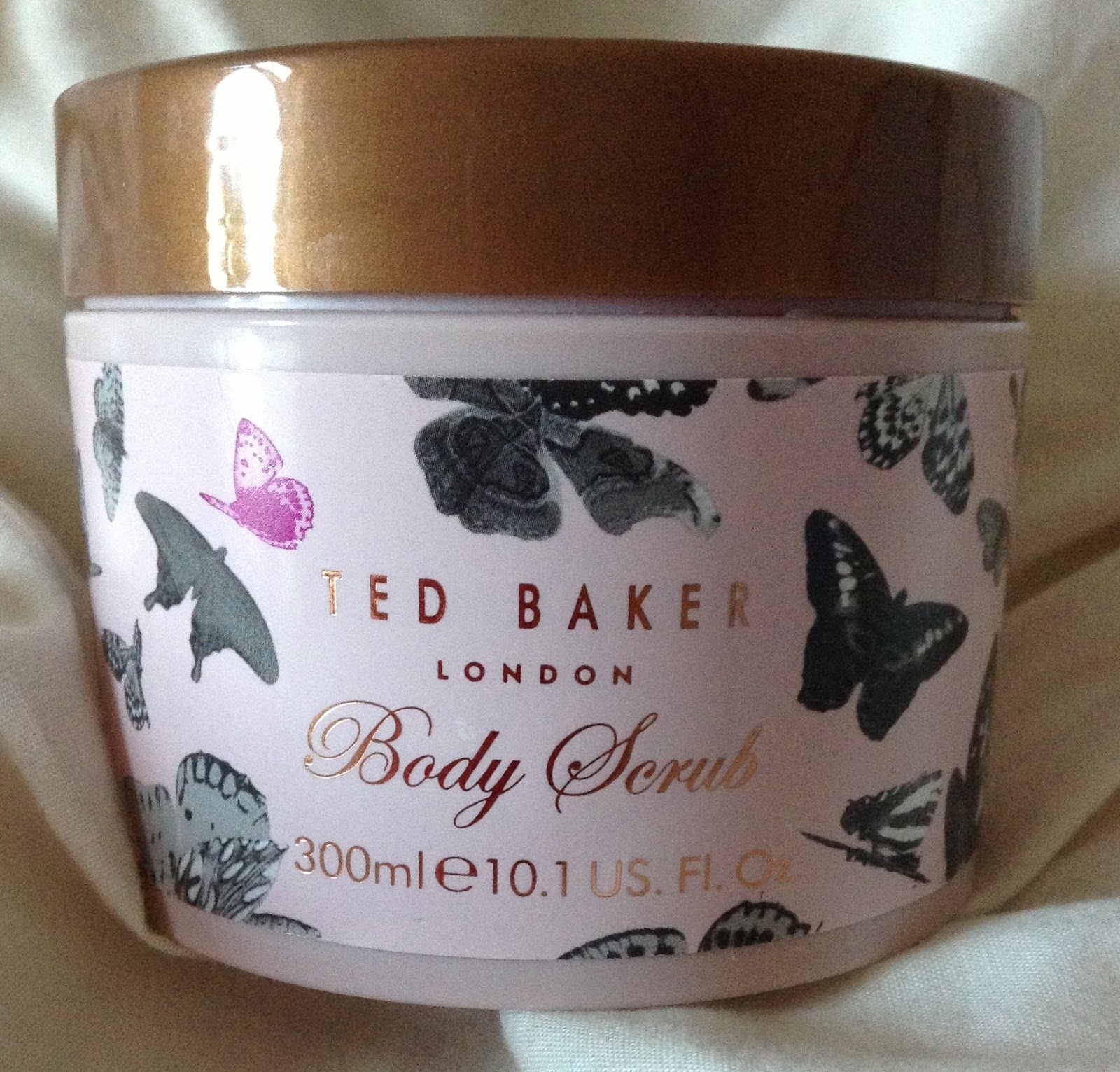 The Powdered Nose Ted Baker London Body Scrub Review