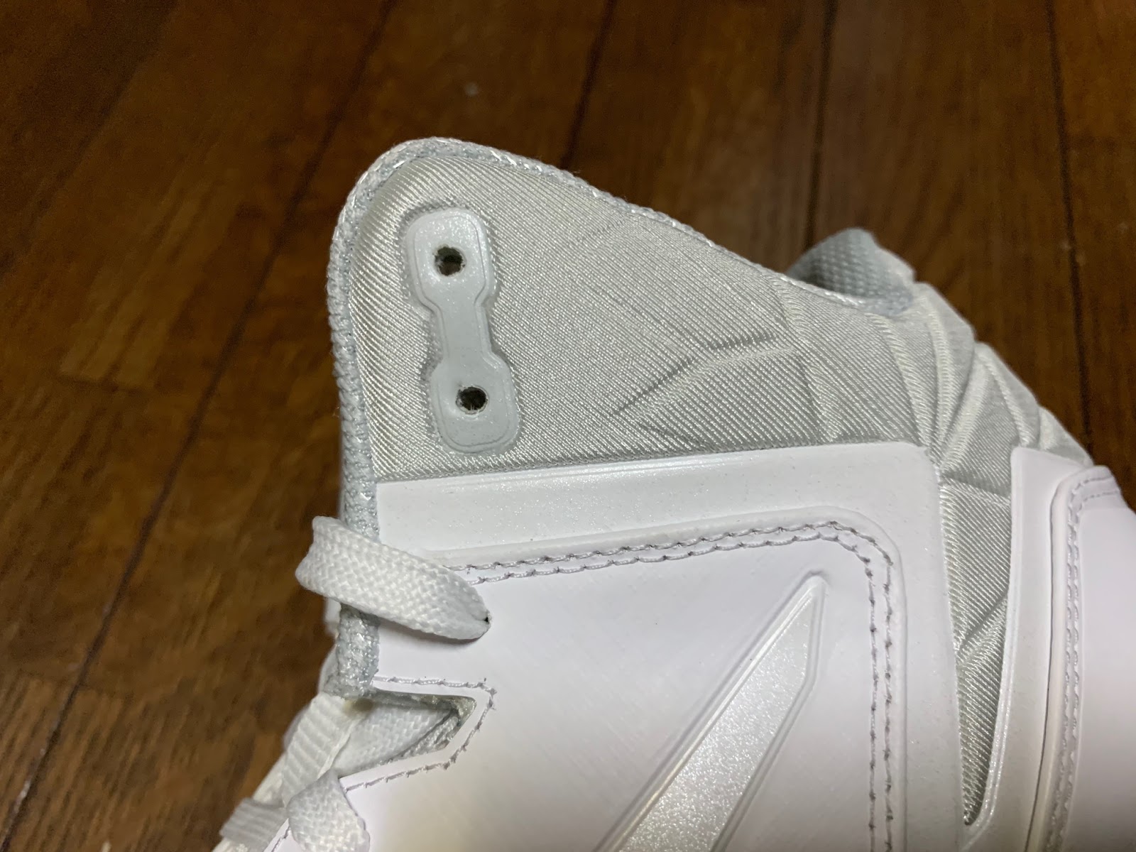 asics gel triforce 2