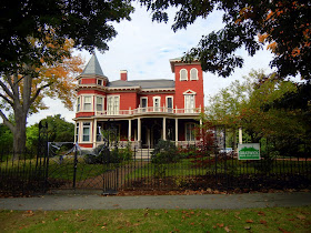 Stephen King's house in Bangor, Maine Stephen King's house in Bangor, Maine