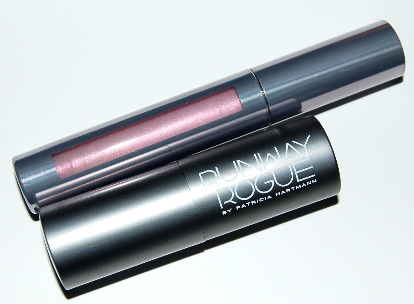 Runway Rogue Lipstick And Lipgloss Review The Beauty Isle 