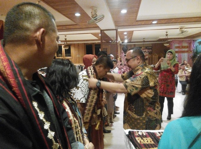 Perpisahan Dewan Pembina, FKPPI Lampung Berikan Cindera Mata dan Doakan Yang Terbaik